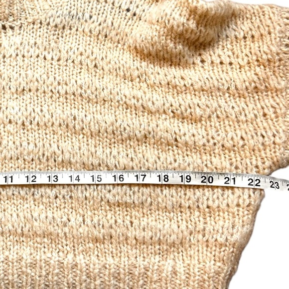 Aritzia Wilfred Lune Alpaca Sweater- Cropped Crewneck Neutral Sweater- Medium - Picture 12 of 13